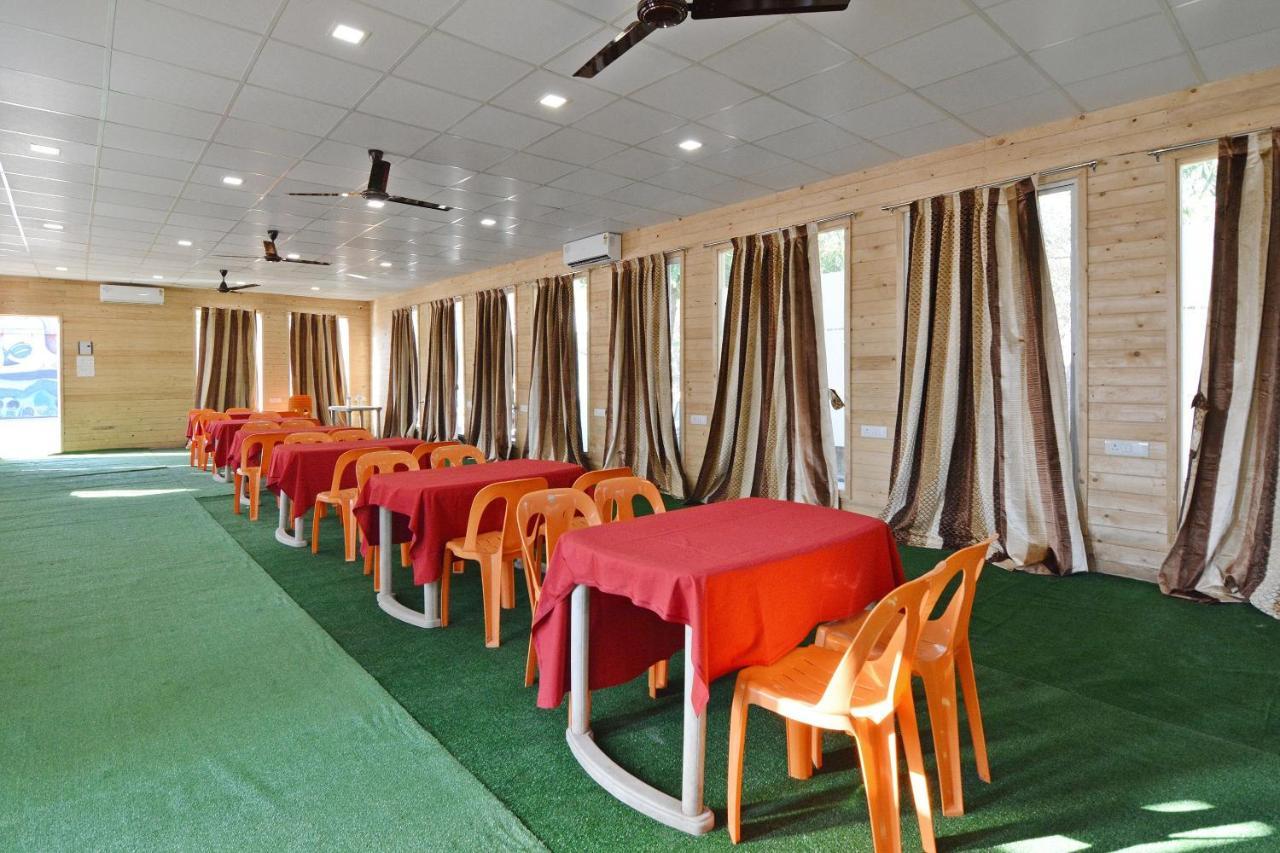 Oyo Midway Park Resort Atgaon Zewnętrze zdjęcie