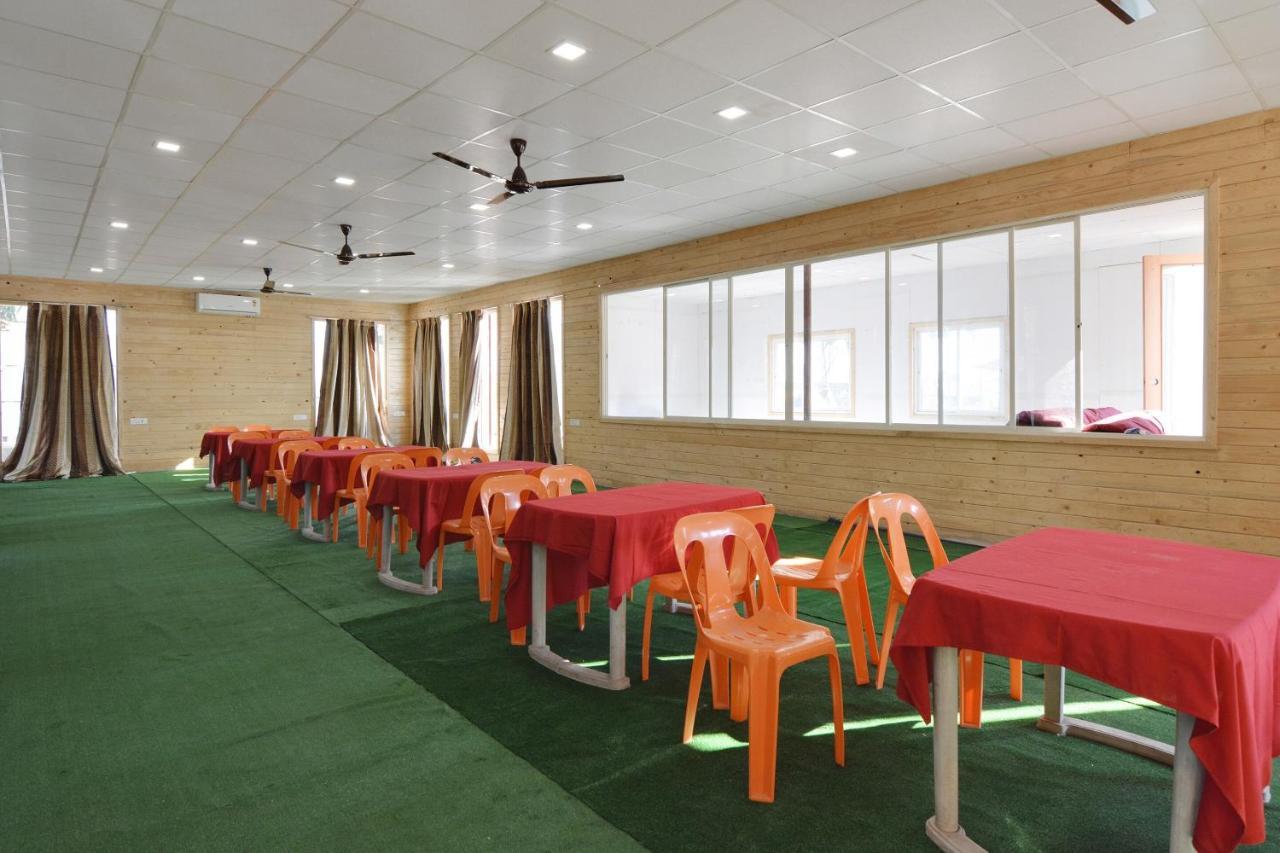 Oyo Midway Park Resort Atgaon Zewnętrze zdjęcie