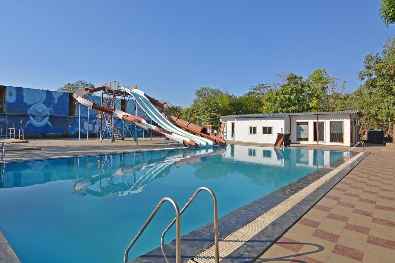 Oyo Midway Park Resort Atgaon Zewnętrze zdjęcie
